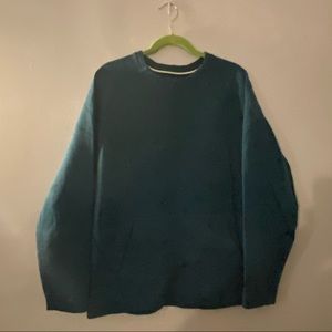 Women’s Nike sweatshirt size XL green with pockets in the front